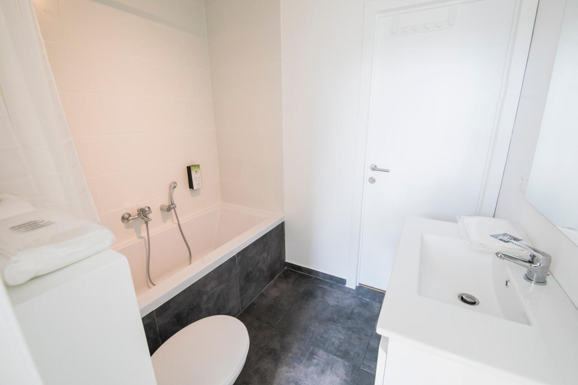 Bed and Breakfast Travelease - Midi Anderlecht Exteriér fotografie