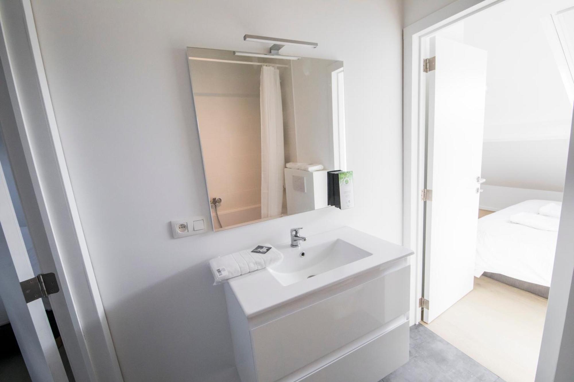 Bed and Breakfast Travelease - Midi Anderlecht Exteriér fotografie